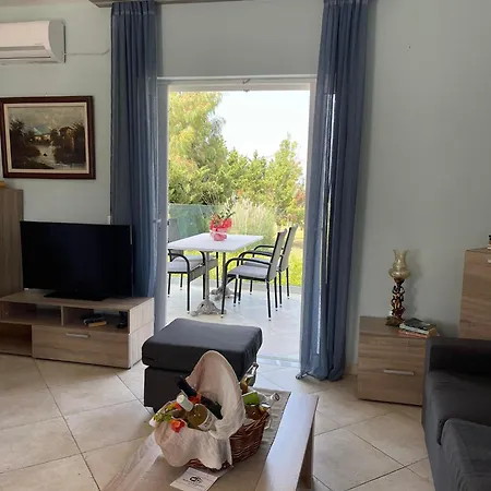 Vila Seaview Aris With Private Pool By Lefkadastay