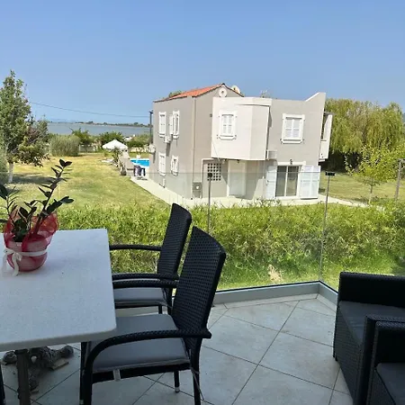 Seaview Aris With Private Pool By Lefkadastay Vila *