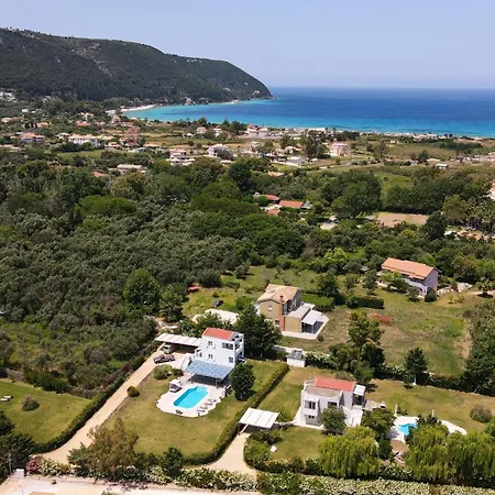 Seaview Aris With Private Pool By Lefkadastay Vila *