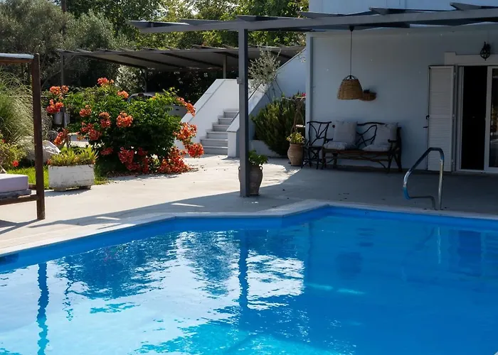 Seaview Aris With Private Pool By Lefkadastay *